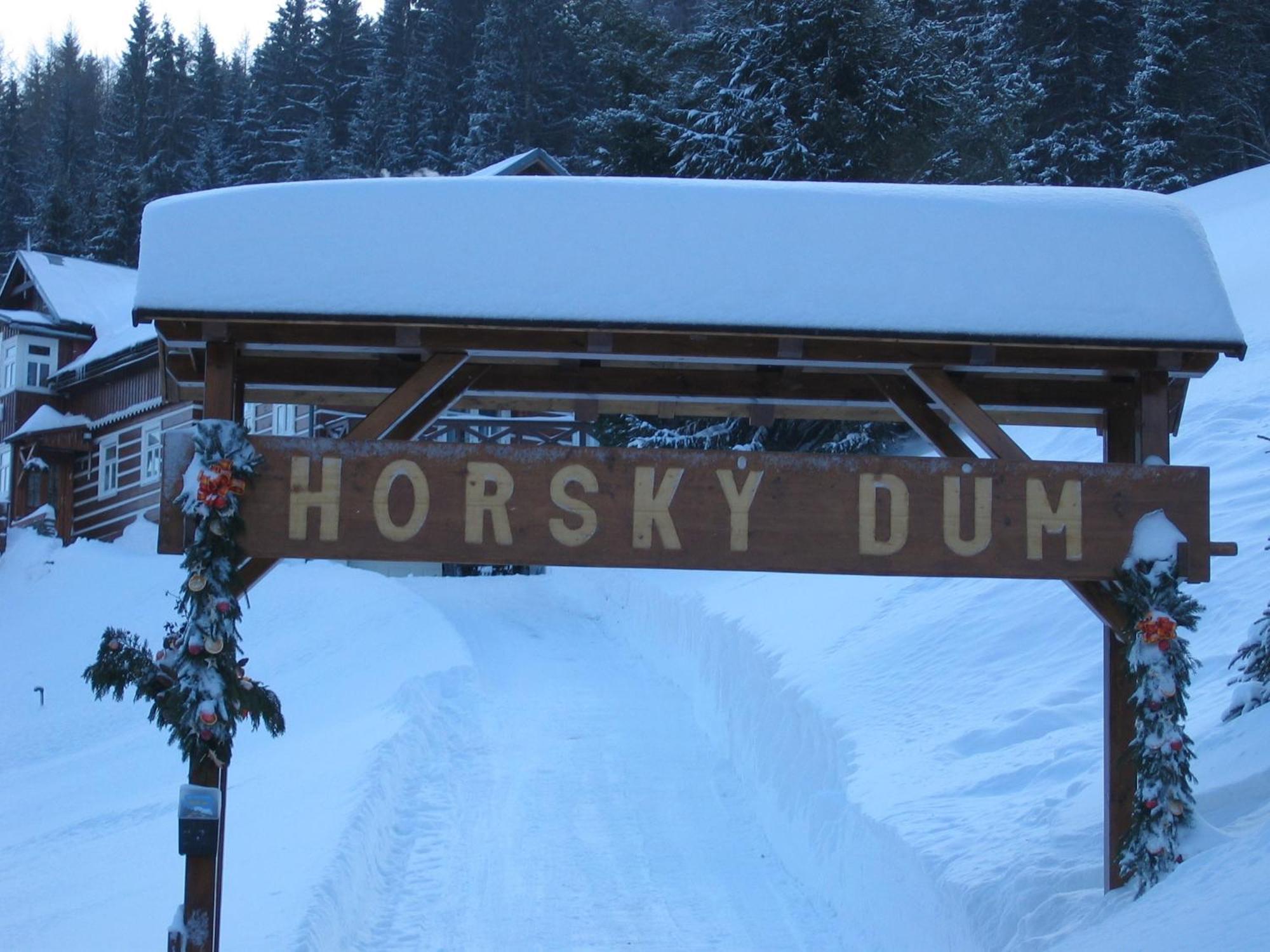 Horsky Dum Hotel Pec pod Snezkou Luaran gambar